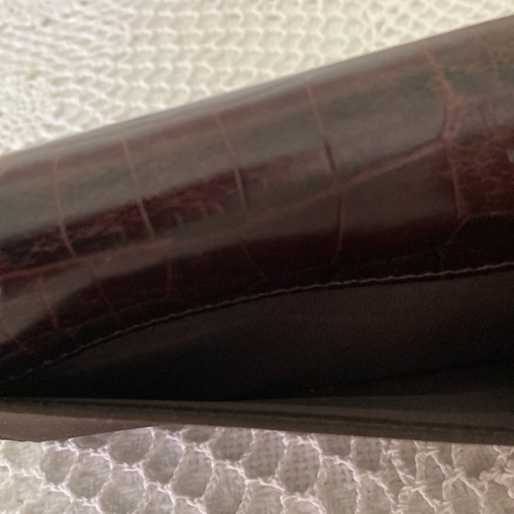 ♥️LAUREN Wallet♥️ - Picture 5 of 5